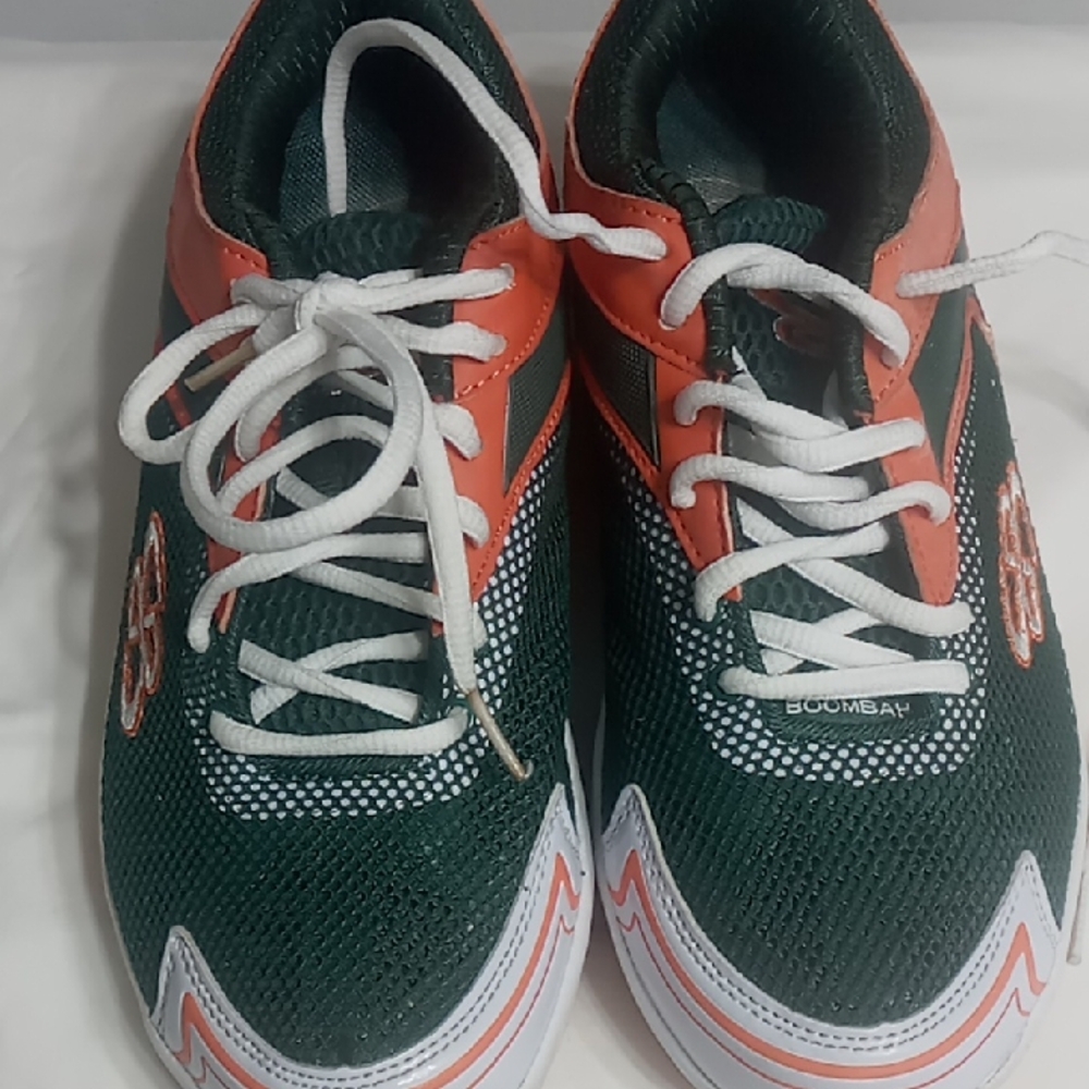Men's Green and Orange Sneakers with Cushioned Midsole Size 8.5